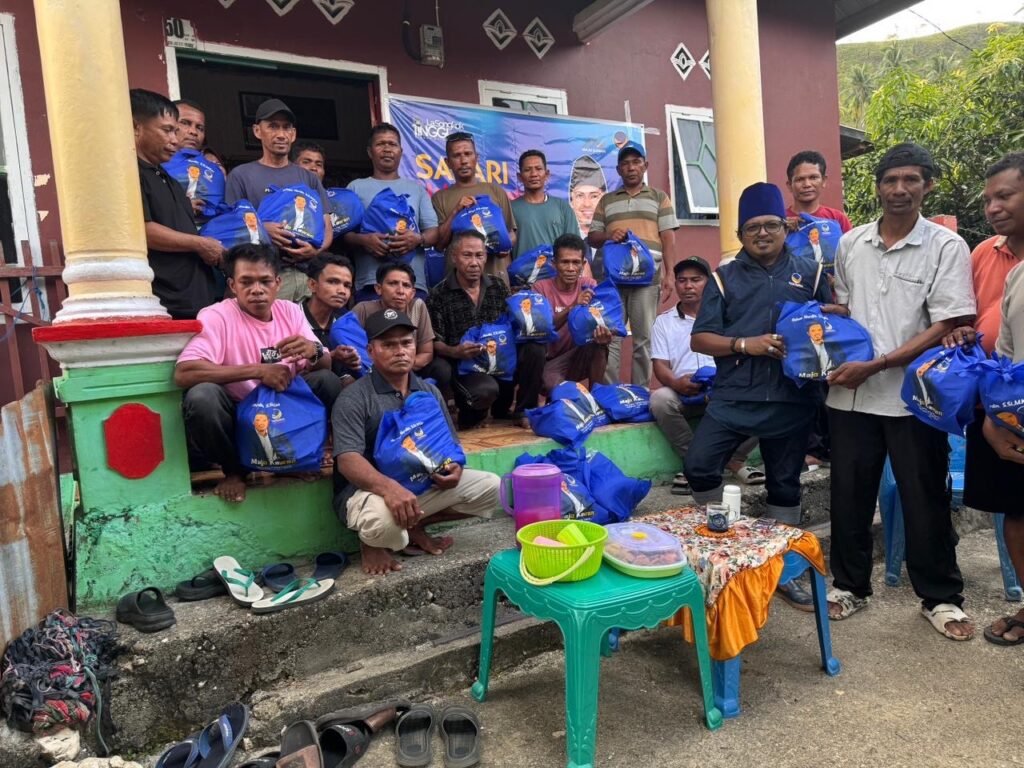 Aksi Nyata La Songkok Tinggi, 29 Kelompok Nelayan Pasir Putih Terima Bantuan