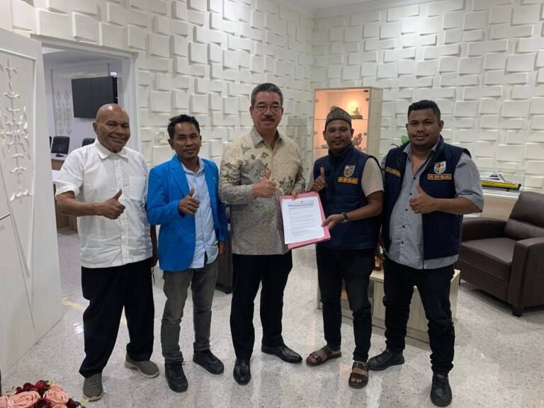 KNPI SBB Serahkan Rekomendasi Hasil Dialog Persoalan MIP kepada Gubernur Maluku