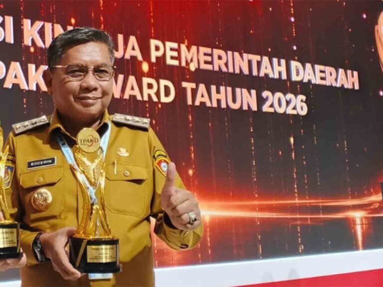 Ambon Raih Terbaik I TPAKD 2026, PAMA Apresiasi Bodewin-Ely